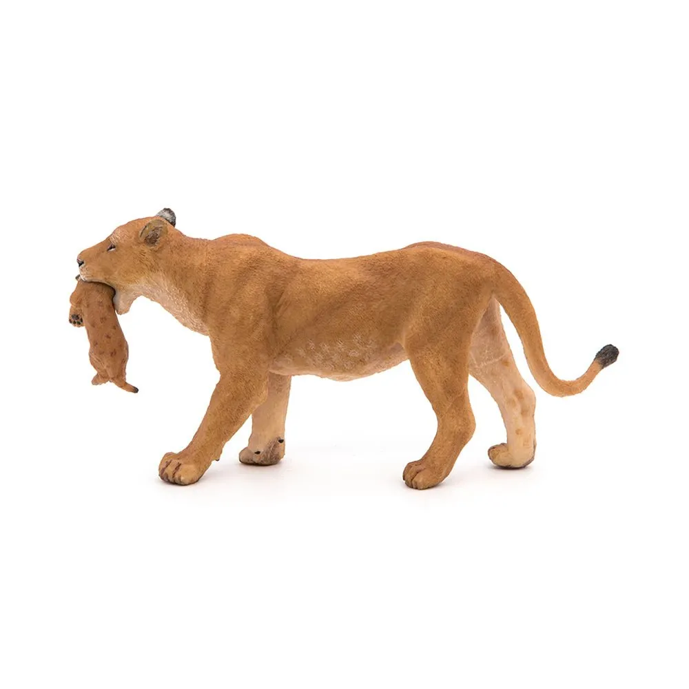 Papo Lioness with Cub