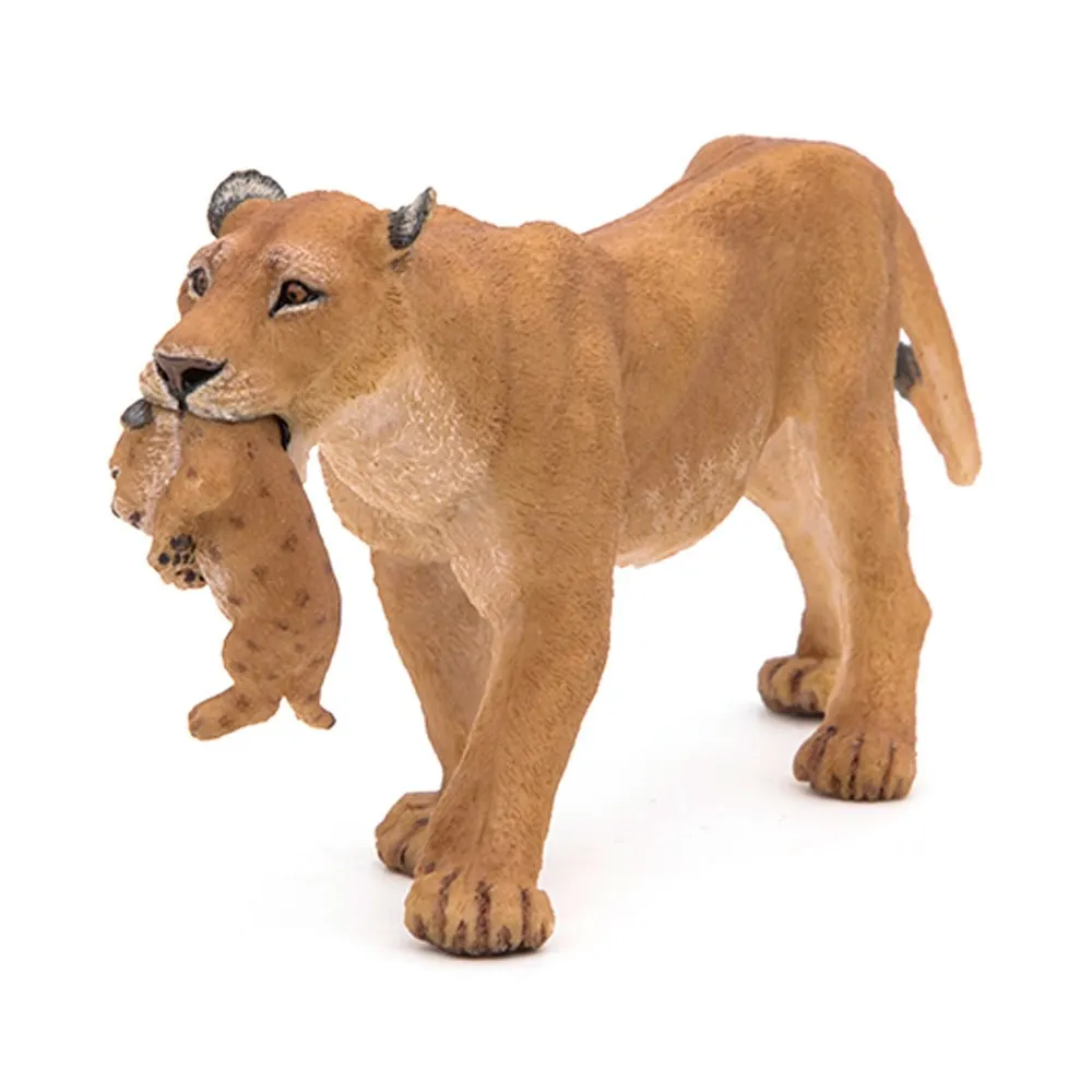 Papo Lioness with Cub
