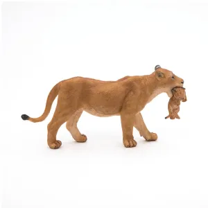 Papo Lioness with Cub