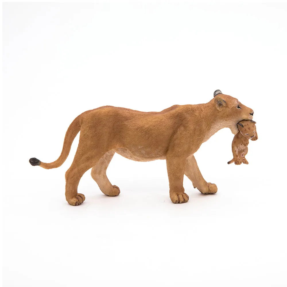 Papo Lioness with Cub