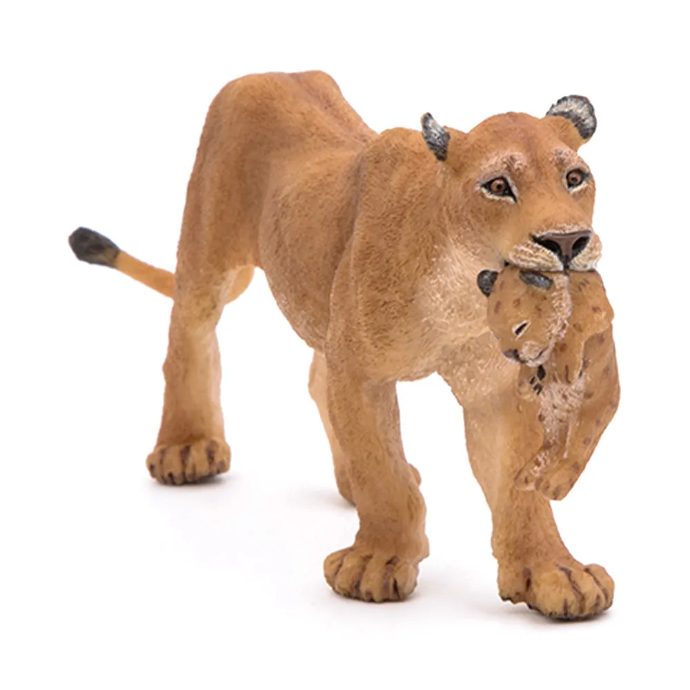 Papo Lioness with Cub